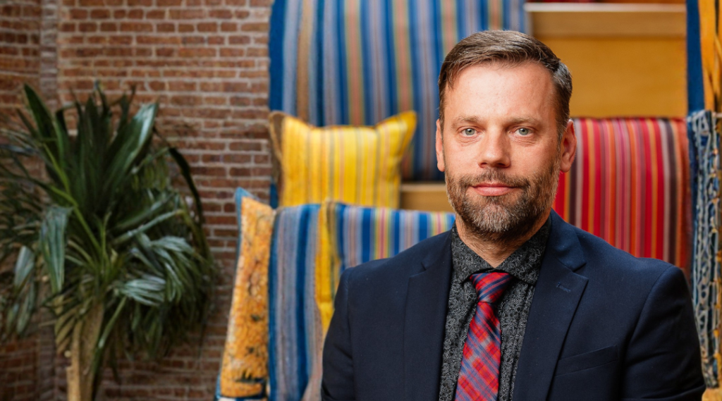 Harno esitleb (1080 x 600 px) (1).png